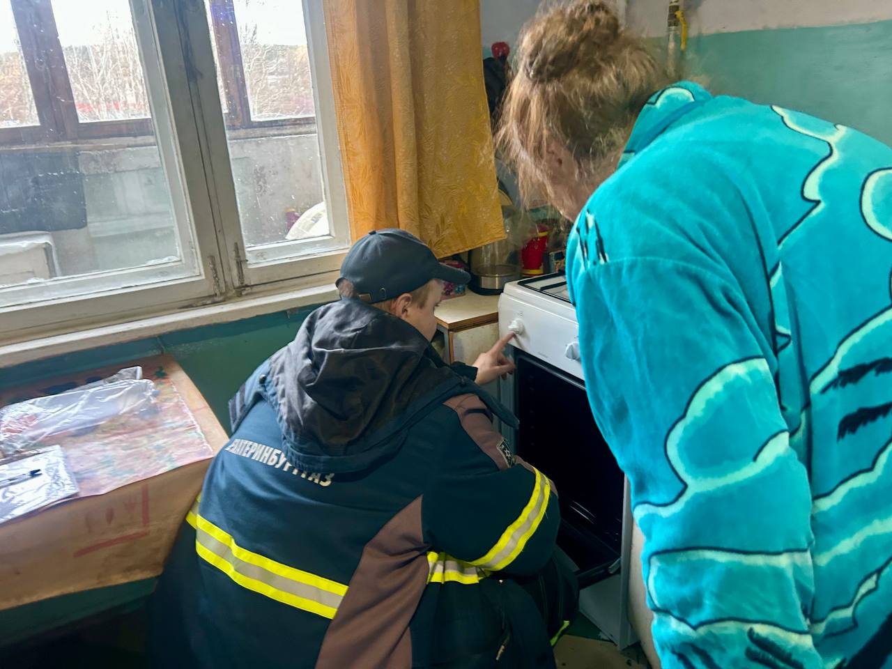 АО «Екатеринбурггаз» продолжает реализацию благотворительной акции по замене газовых плит для нуждающихся категорий граждан.